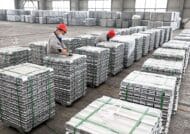 پس از افزایش ۶.۷ درصدی تولید آلومینیوم چین در ماه اکتبر در سال گذشته، قیمت آلومینیم کاهش یافت