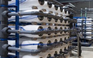 لوله‌های آلومینیومی‌ برای کارخانه‌های نمک زدایی با تقطیر چند اثره (MED)